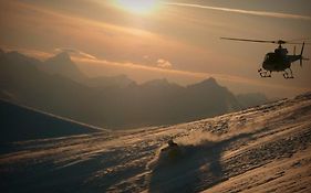 Mountain Sky Hotel And Suites Valdez